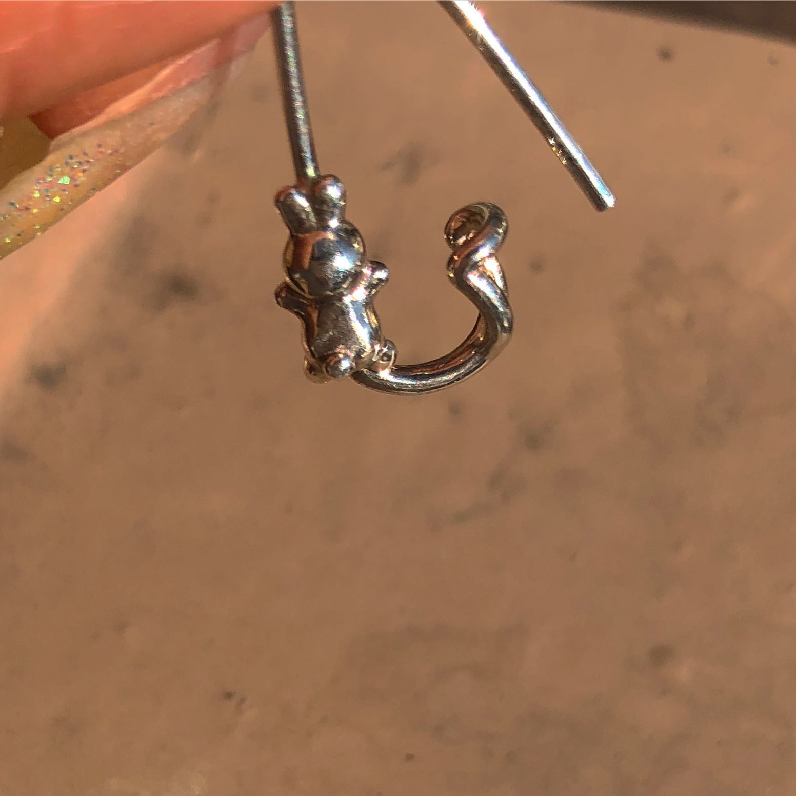 うさぎ pin earring ® SILVER925 16G 18G #LJ18002P うさぎ安全