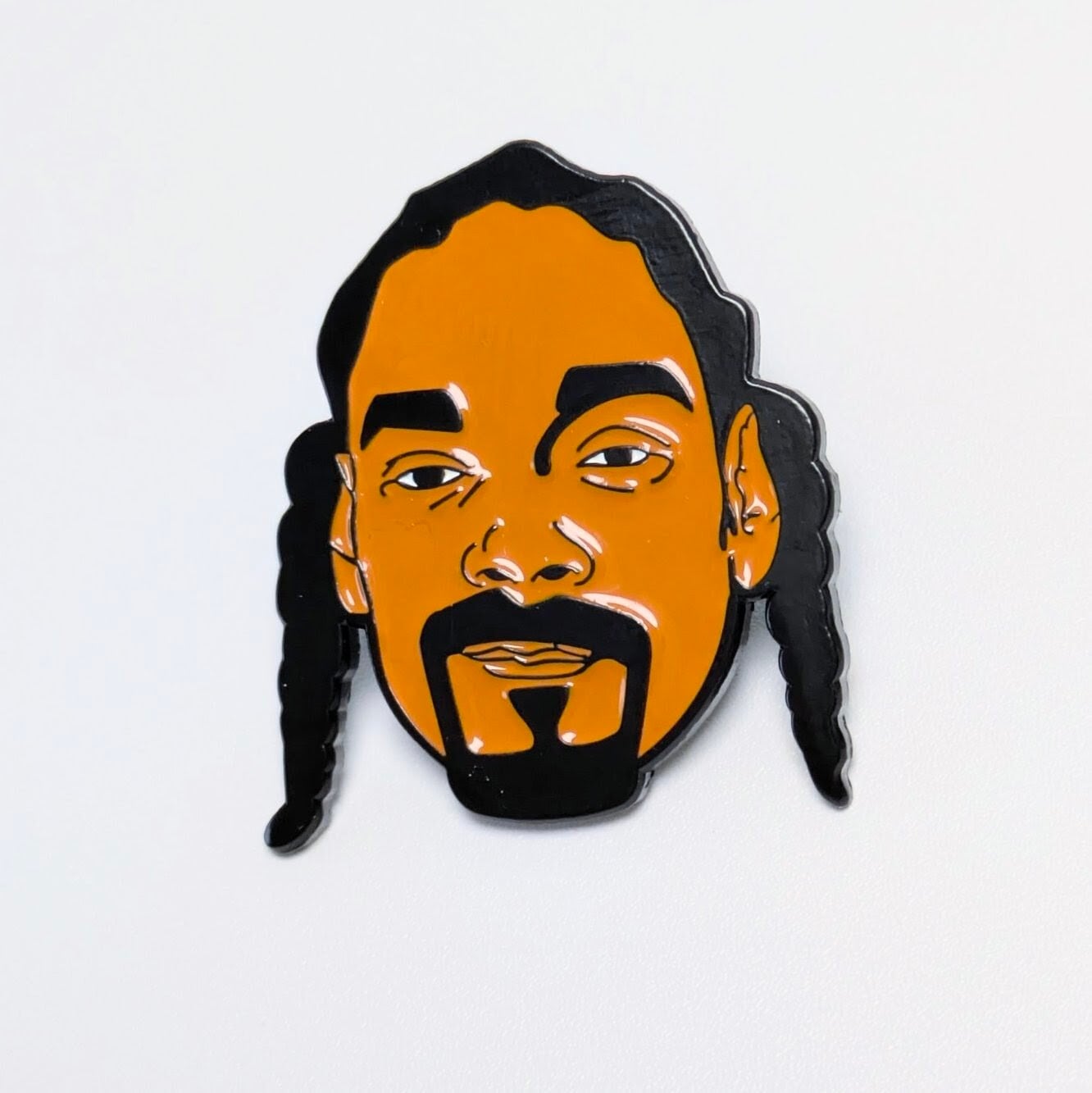 送料無料！ ★ピンズ PINS★ピンバッジ 【 snoop doog（ スヌープドッグ ）】 Snoop Doggy Dogg〚アメリカン雑貨 アメトイ〛