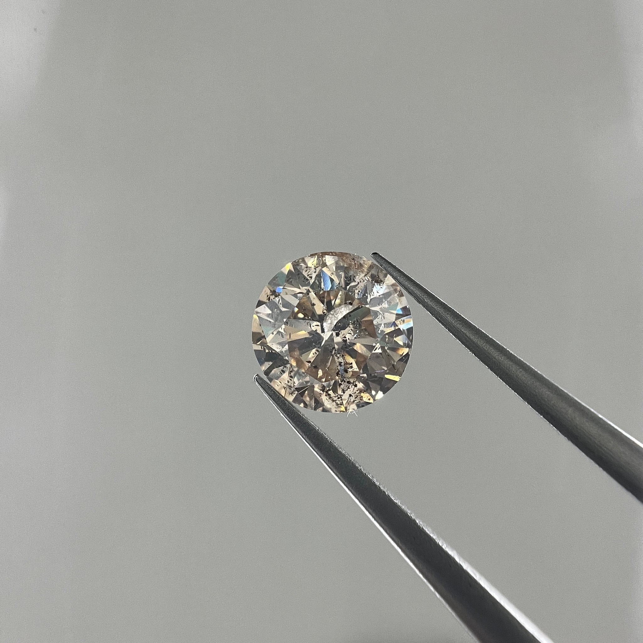 ラウンド ダイヤモンドルース 0.800ct FANCY LIGHT BROWN I1 チェカ 鑑定書付 | cheka Diamond & Jewelry powered by BASE