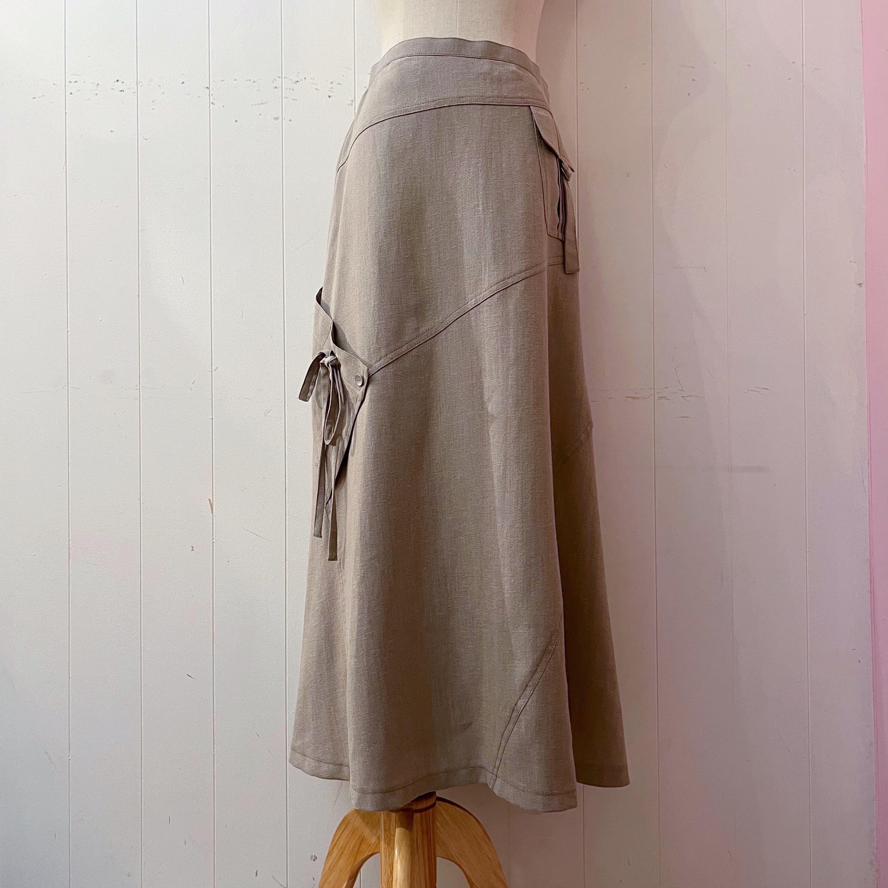 asymmetry pocket flare long skirt