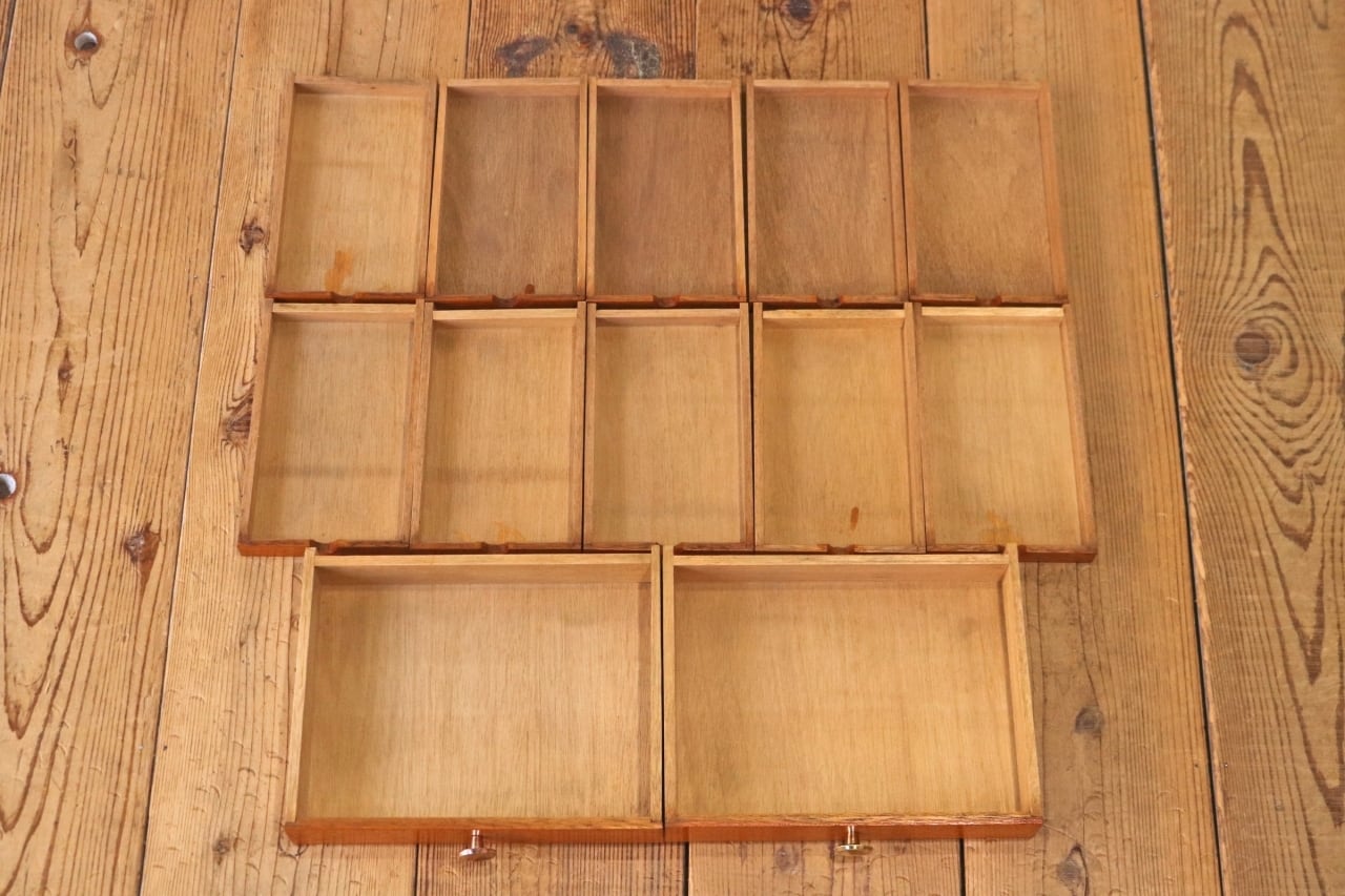 レトロ 卓上 小引き出し 抽斗 12杯 収納 小物入れ 書類ケース B5 木製