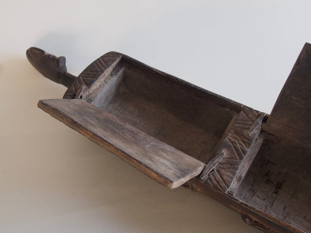 DOGON TRIBE - MEDICINE BOX | casablanca