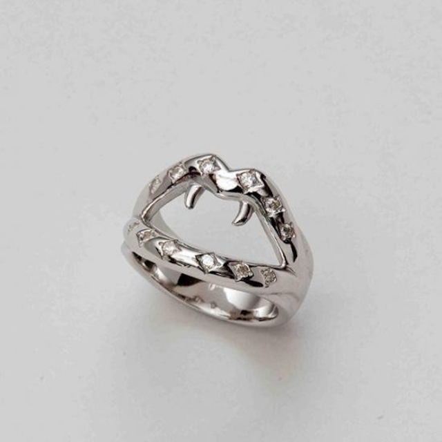 Fang Ring Silver