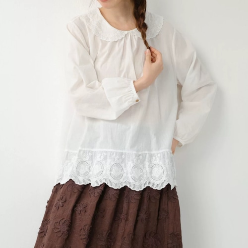 2色/裾カットワーク刺繍ブラウス ・12559