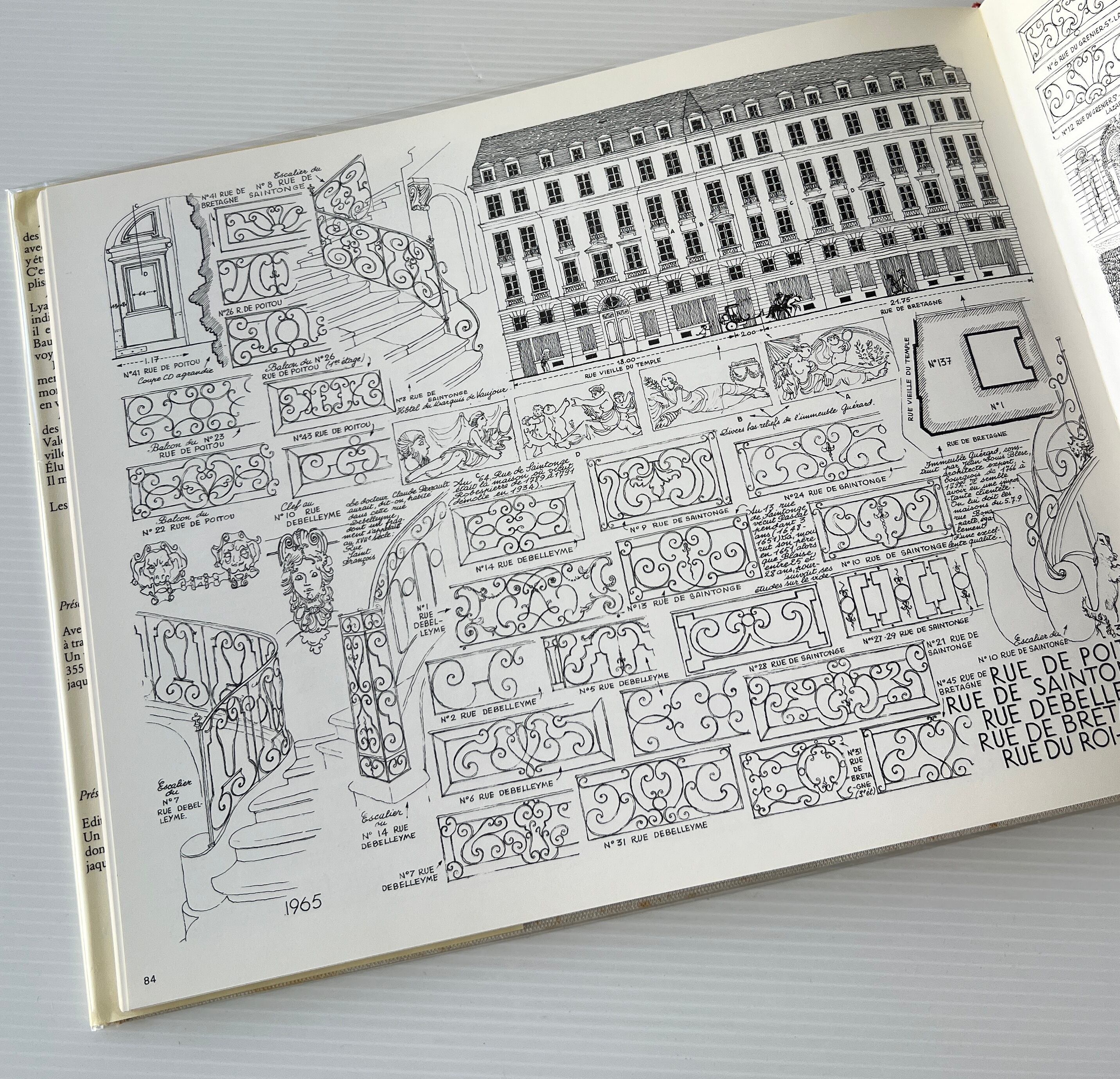 Les Rues de Paris à travers les croquis d'Albert Laprade et Architectures de France à travers les croquis d'Albert Laprade (アルベ―ル・ラプラード スケッチ集)