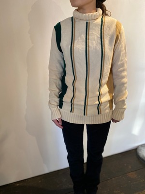 ヨーロッパ物ビンテージ【turtle neck】ストライプセーター