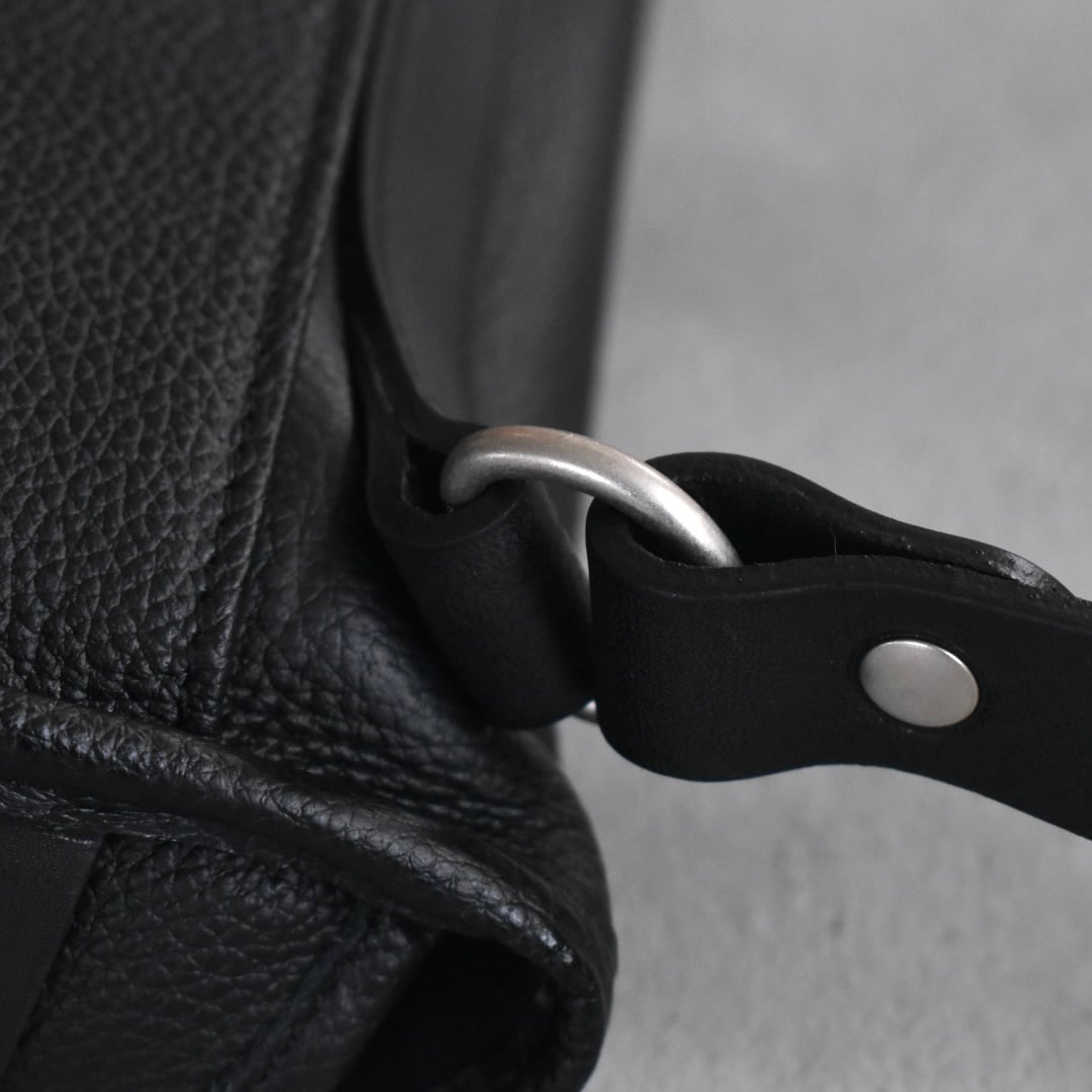 SLOW | shrink hunting shoulder レザー ショルダー バッグ | HUMMING