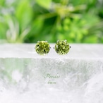 ペリドット・ピアス 6mm(1ペア)