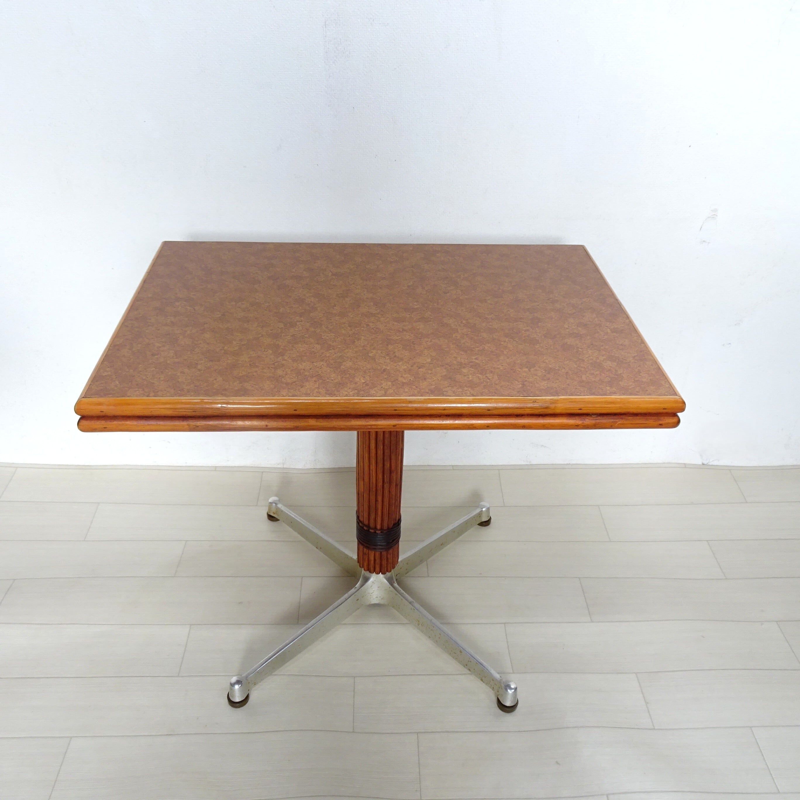 純喫茶家具の村田商會