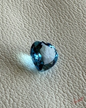 Natural Blue Topaz 3.9ct Loose Gemstone|天然ブルートパーズ 3.9ct ルース【LE-0046】
