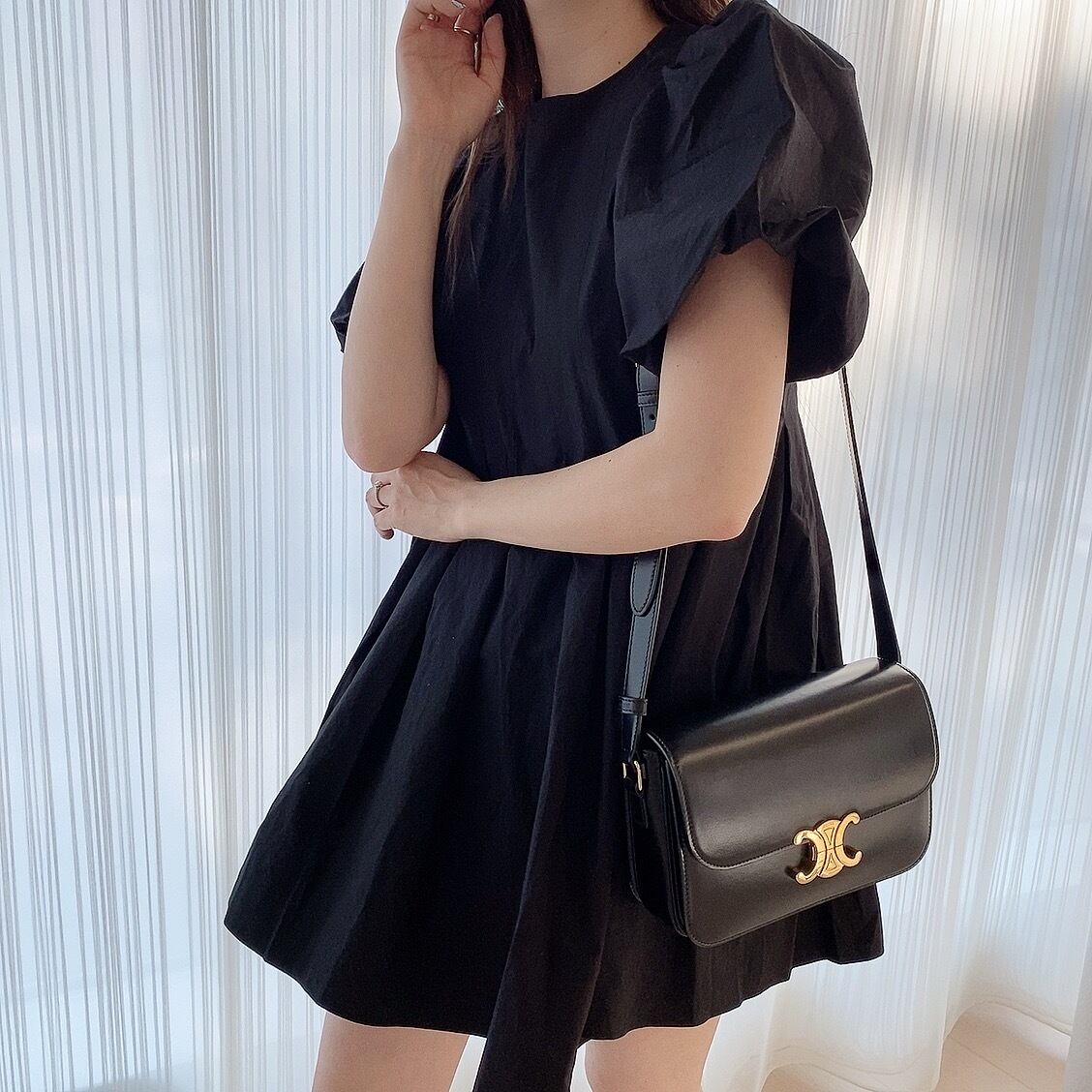 Puff tunic op/ Black(6月中旬頃発送予定)