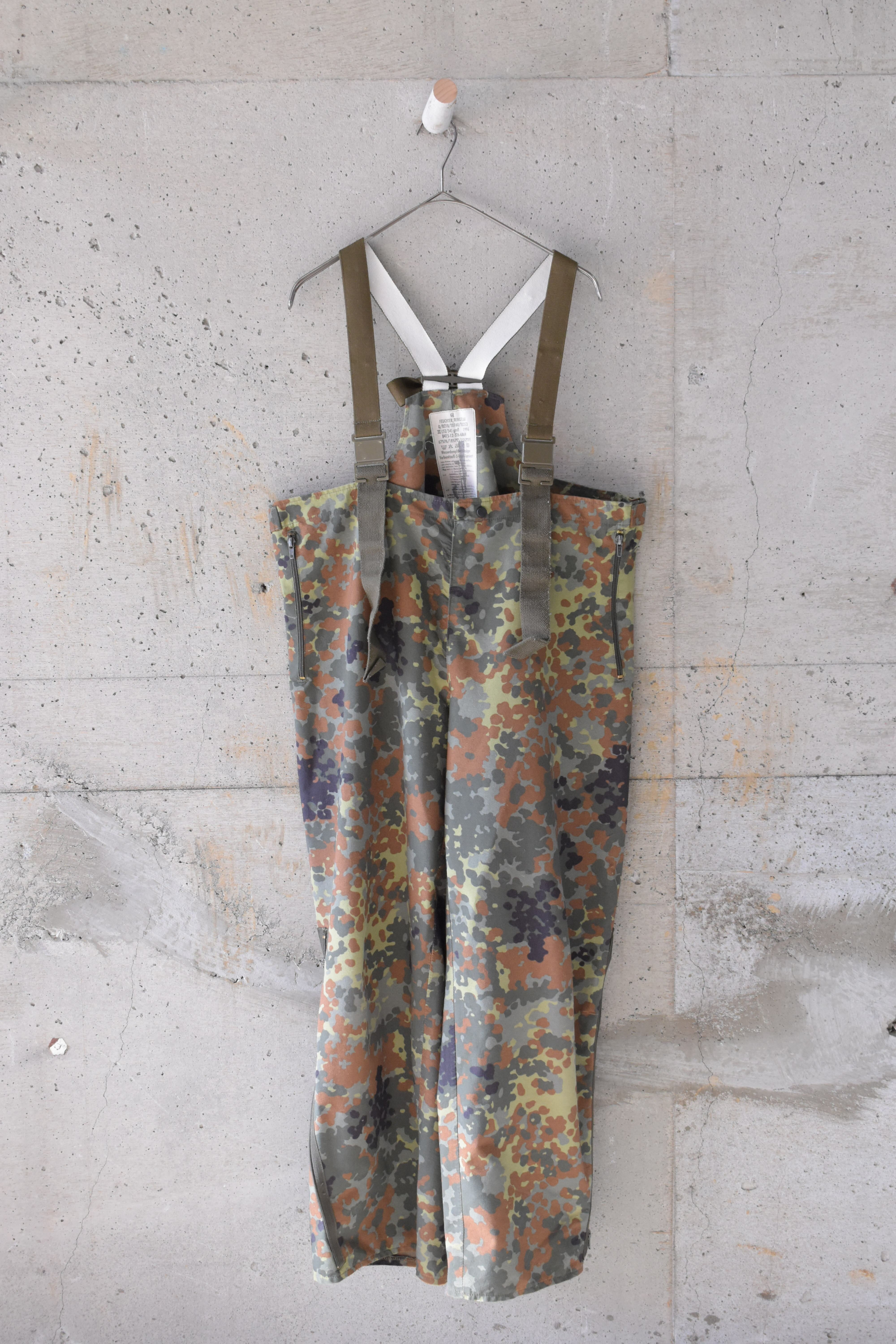Large Flecktarn camouflage print suspender pants