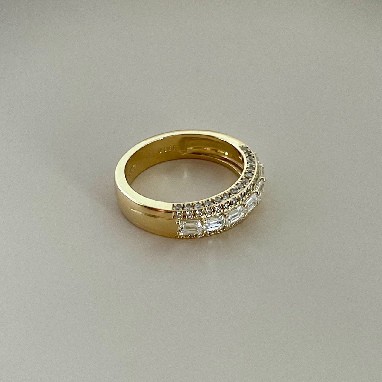 エメラルドカット ダイヤモンド デザインリング 7 1.00 ct K18イエローゴールド チェカ 鑑定書付 | cheka Diamond & Jewelry powered by BASE