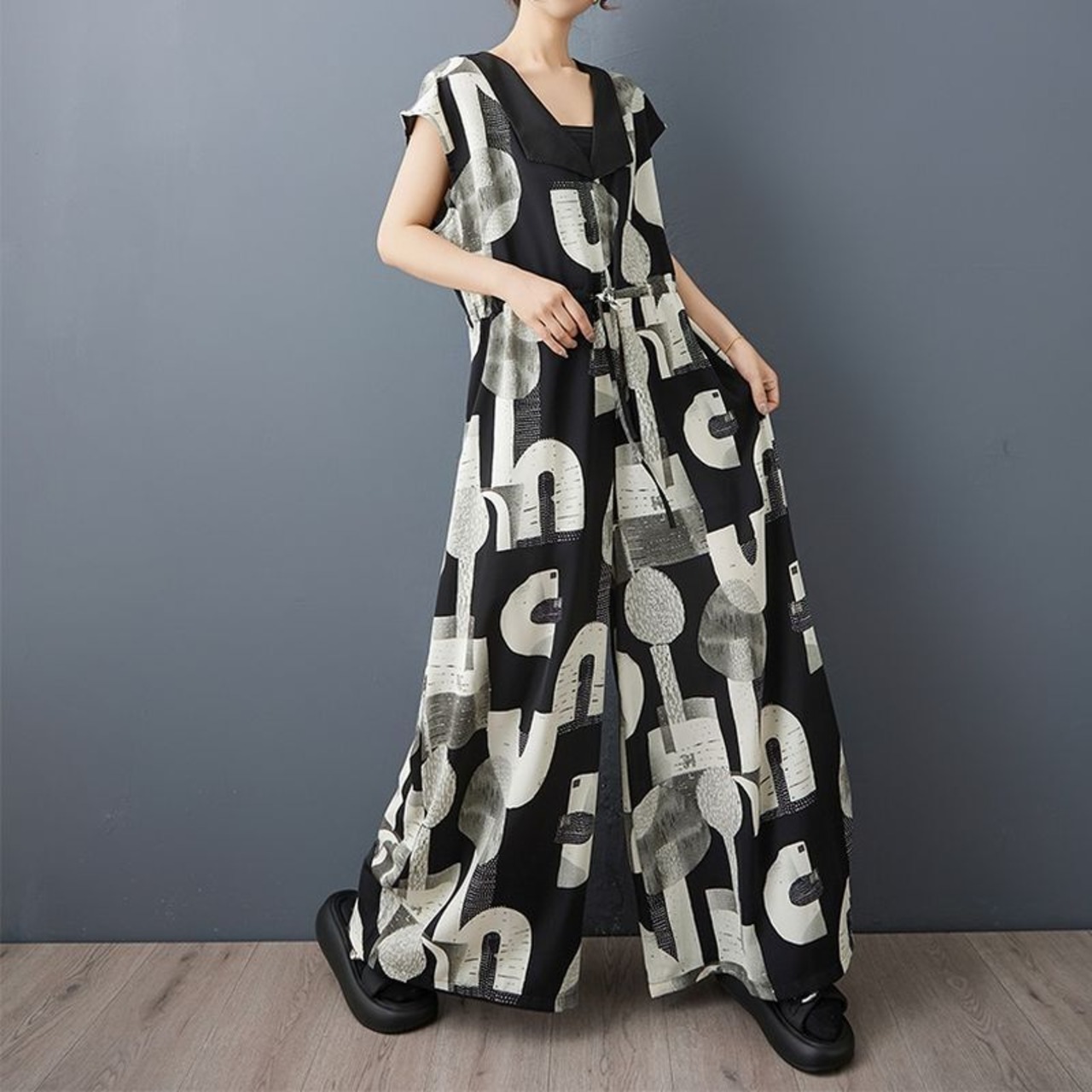 抽象柄 ノースリーブ ジャンプスーツ  30163