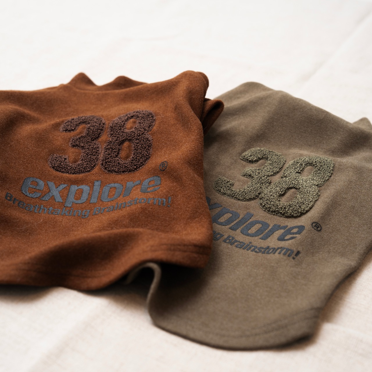 38DOG LOGO EMBROIDERY TEE / KAHKI