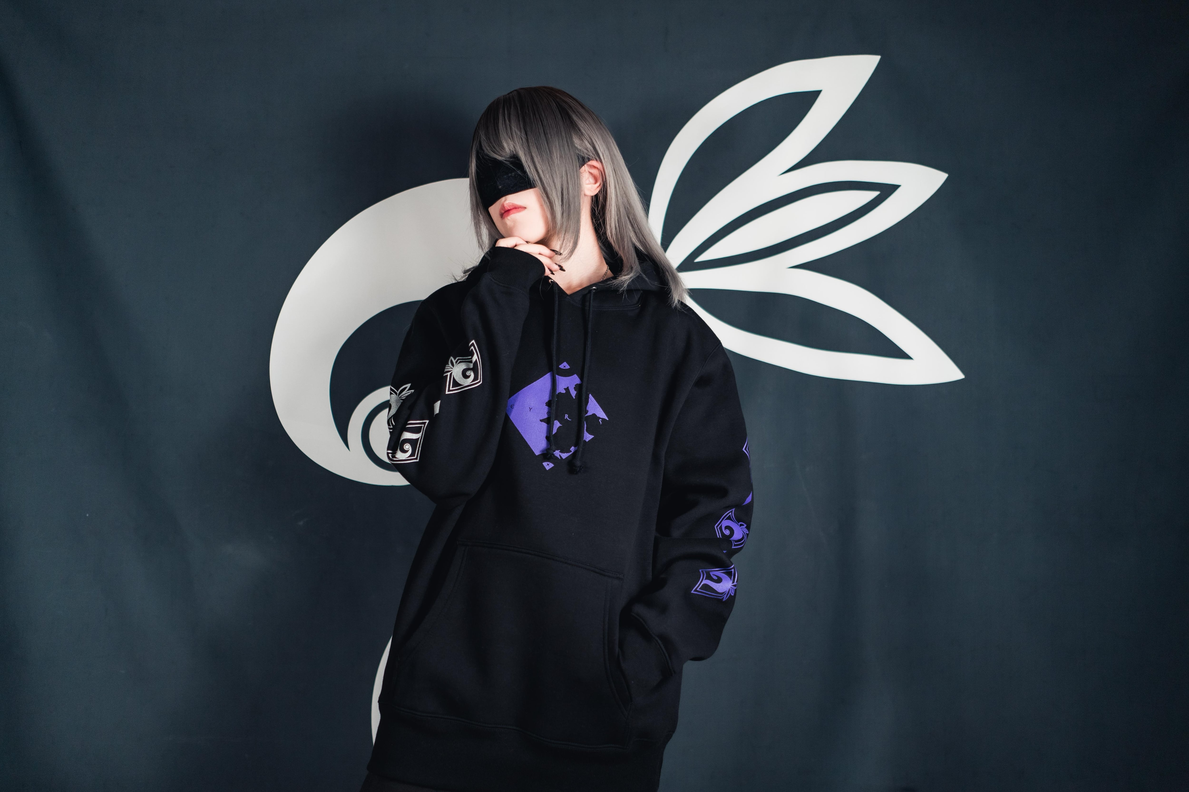 受注生産限定】3周年記念アイリスプルオーバーパーカー (BLACK