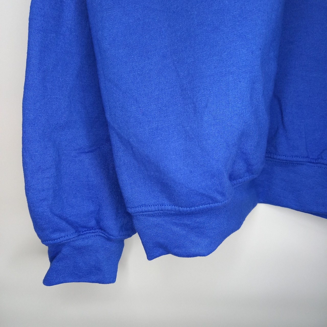 ギルダン　クルーネック　スウェット　TIMELESS　トレーナー　銀プリント　L