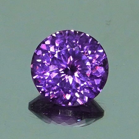 【Bright Brilliant Cut™️ “145 Facets” 】光の境界に咲く、紫の静謐 0.71ct 天然バイオレットサファイア