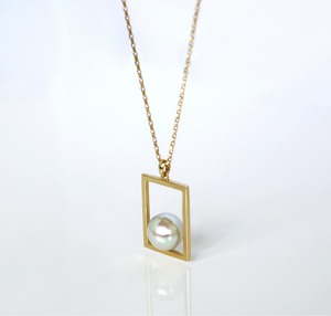 FREELY / Necklace (Natural Grey)