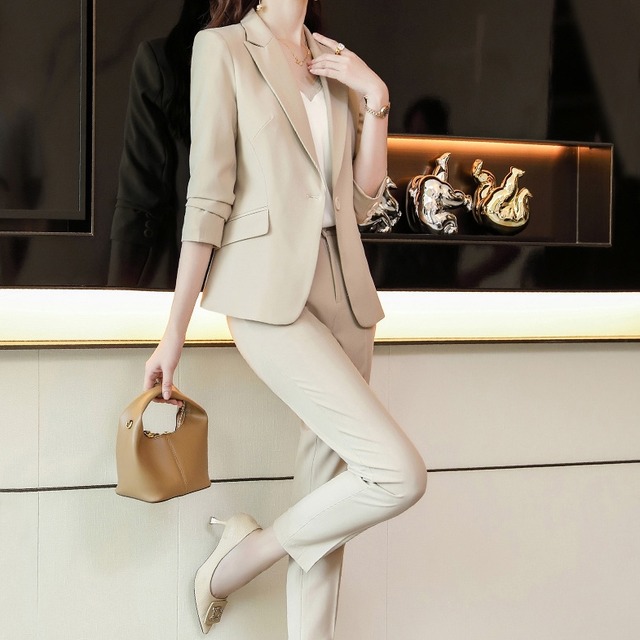 パンツスーツ レディース 春夏 秋冬 春 夏 秋 冬 黒 スーツ 上下セット 2点セット ジャケット ロング パンツ クロップドパンツ ボトムス ジャケット セットアップ タイト ロング パンツスーツ オフィス ロングパンツ ロング丈 クロップド丈 Ol オフィスカジュアル 結婚式 パンツスーツ レディース 春夏 秋冬 春 夏 秋 冬 黒 スーツ 上下セット 2点セット ジャケット ロング パンツ クロップドパンツ ボトムス ジャケット セットアップ タイト ロング パンツスーツ オフィス ロングパンツ ロング丈 クロップド丈 Ol オフィスカジュアル 結婚式