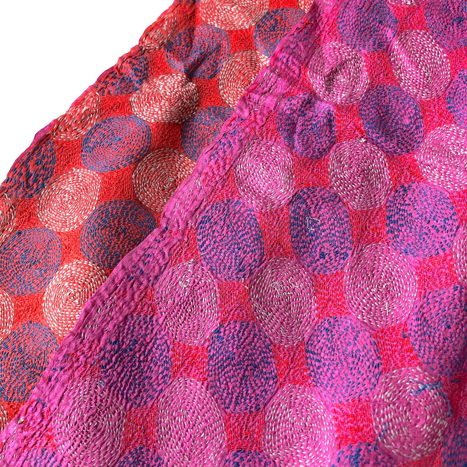 濃密刺し子の大判シルクショール|リバーシブル