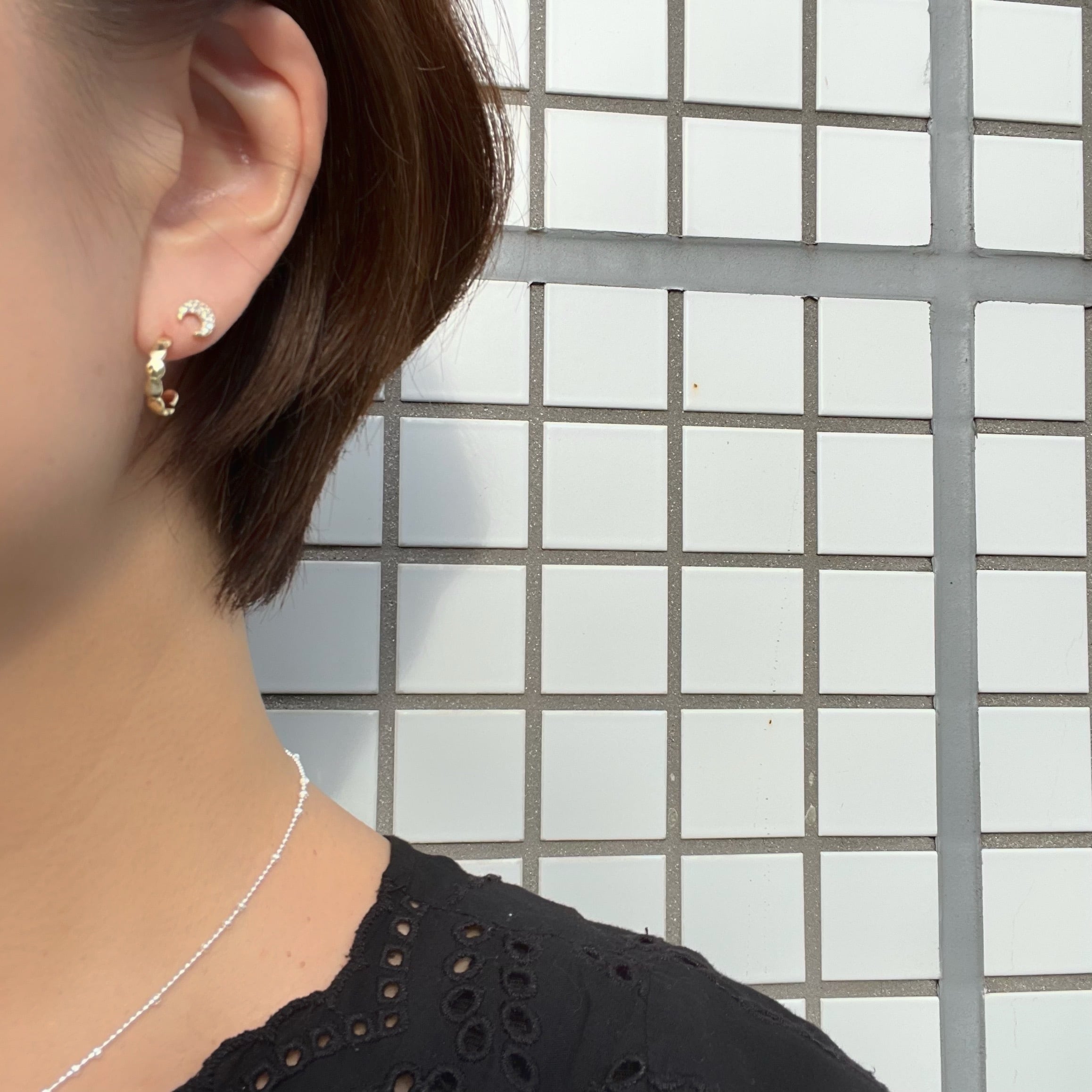 Gold coating 三日月 パヴェ ジルコニア スタッドピアス 月星