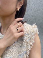 ribbed hoop pierce