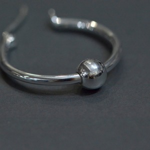 space ピアス