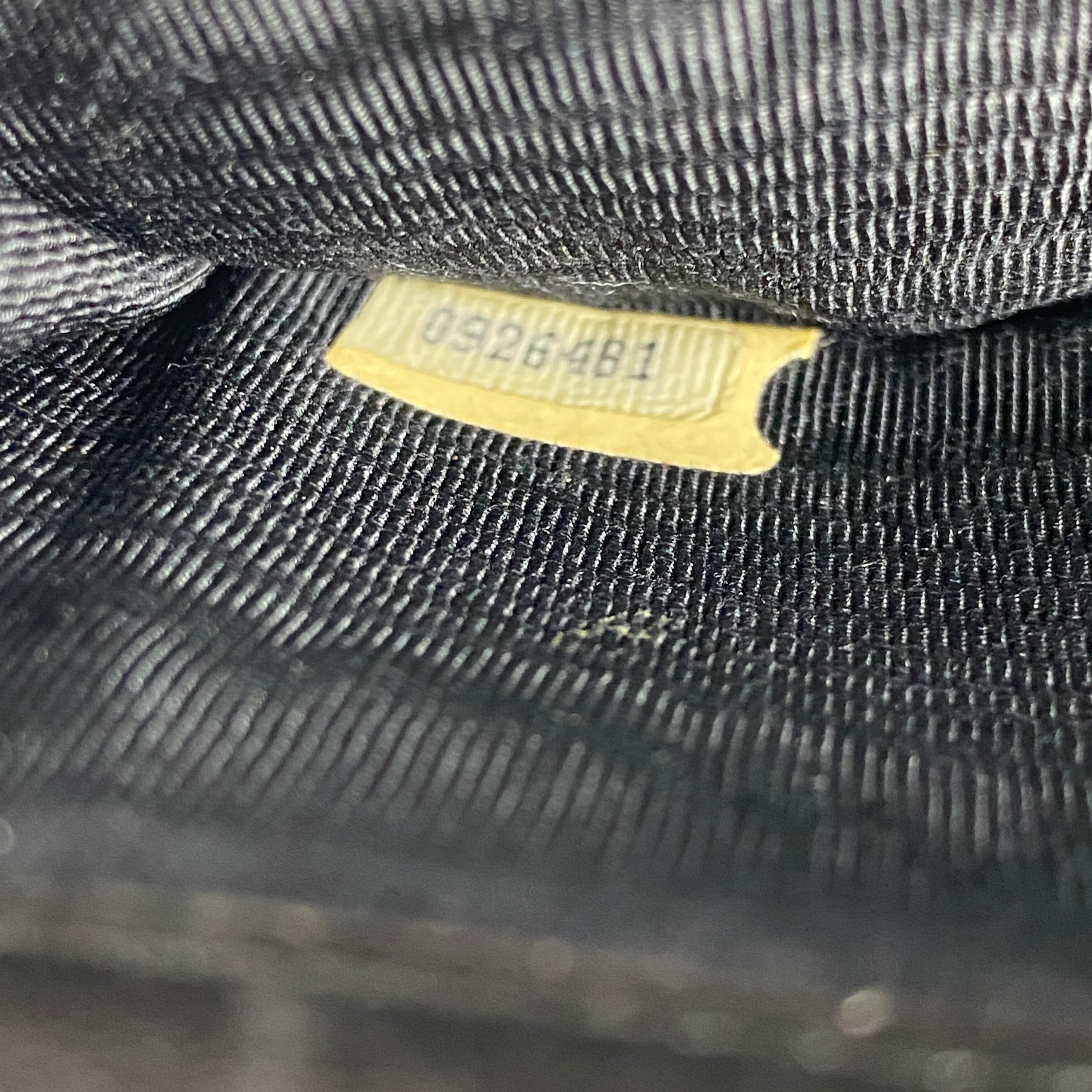 CHANEL シャネル マトラッセ ココマーク ラムスキン 財布