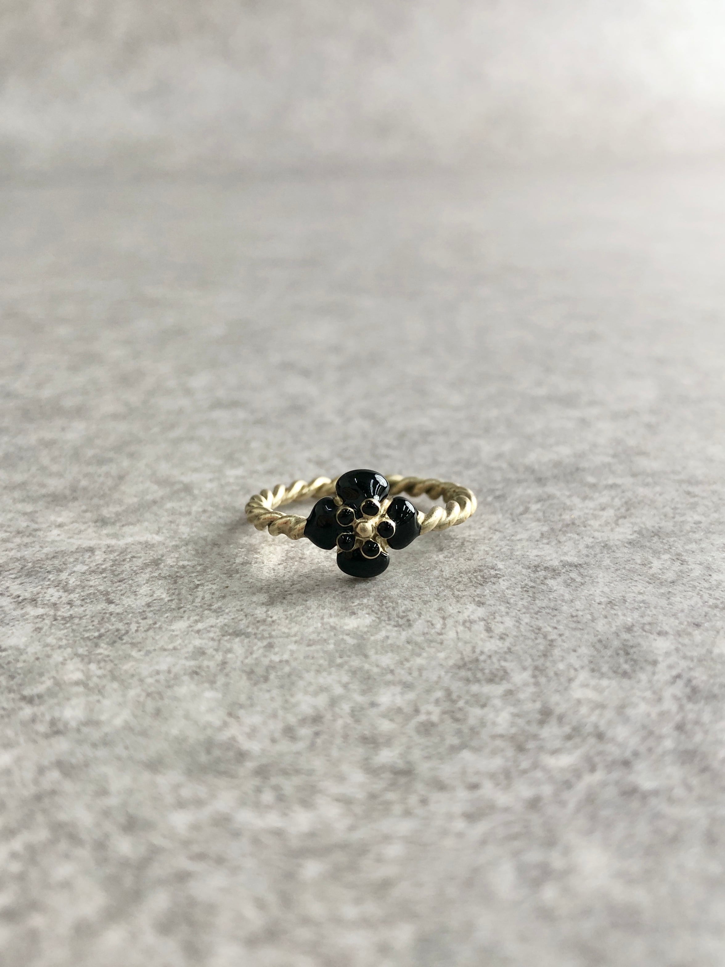 CHANEL ゴールド ブラック リング CHANEL シャネル 指輪 リング ゴールド カメリア vintage ヴィンテージ