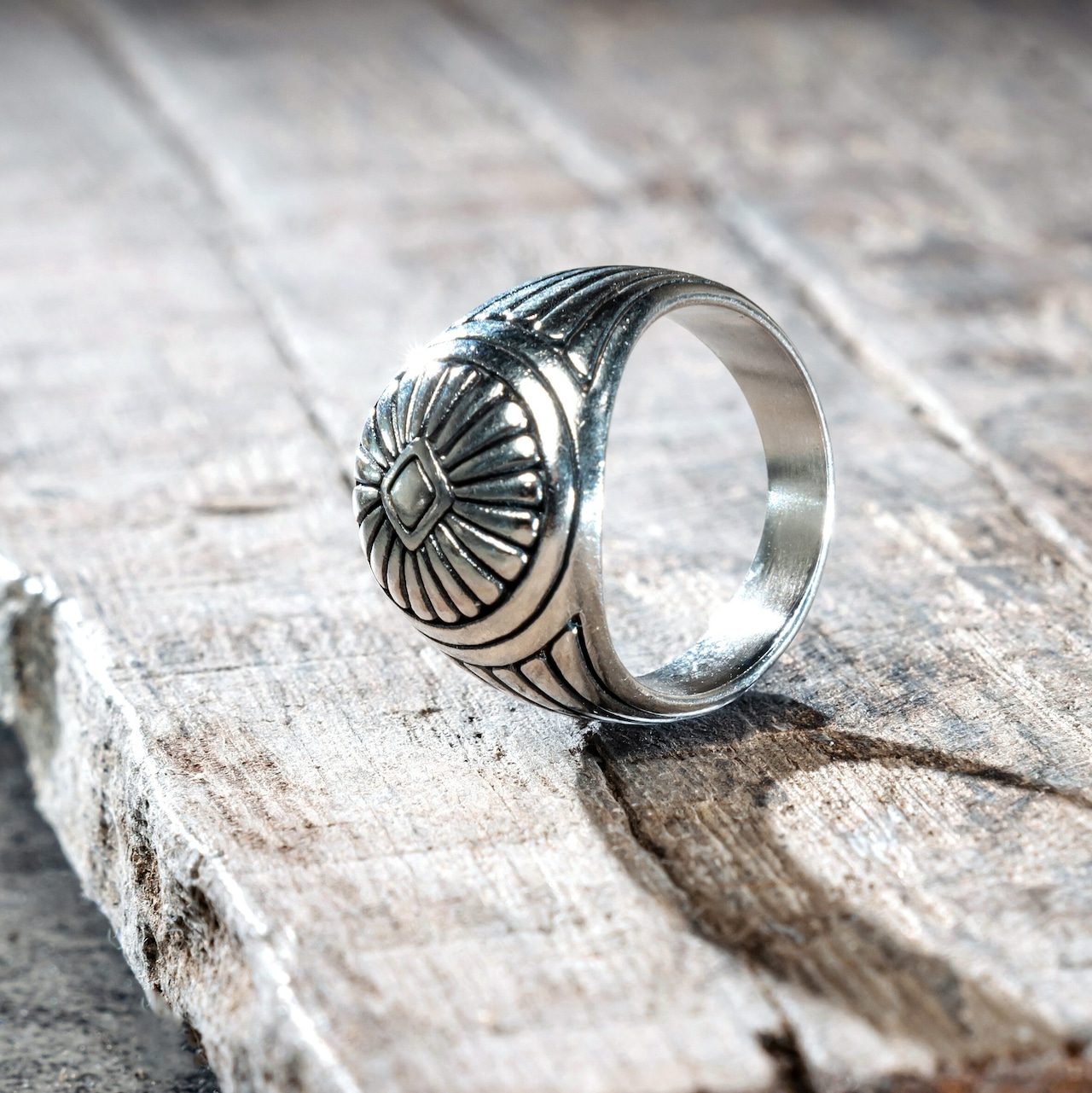 Pattern Ring