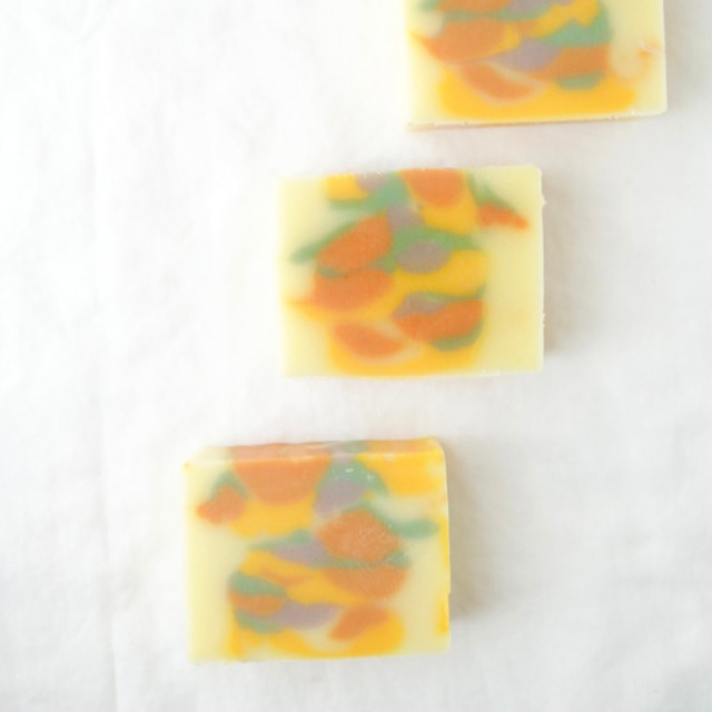 絵画・ひまわり【石けん】