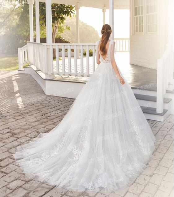 ウエディングドレス 二番目の画像 ラッフルトレーンのみ5号サイズ ウエディングドレス 二番目の画像 ラッフルトレーンのみ5号サイズ