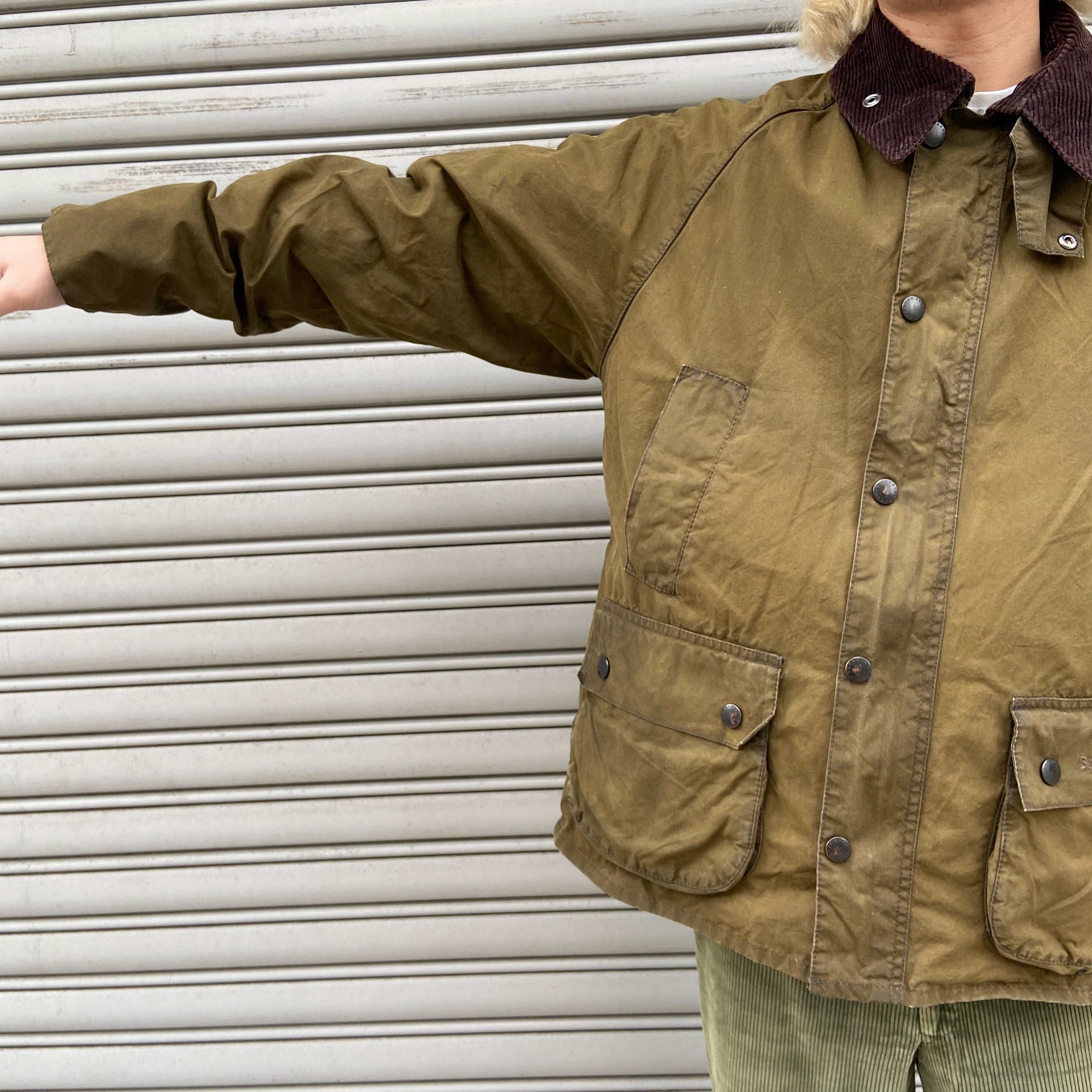 バブアー クラシックビデイル オイルドジャケット イングランド製 L