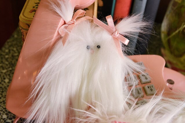 white dusty / ホワイト ダスティー キーリング キーホルダー レトロ