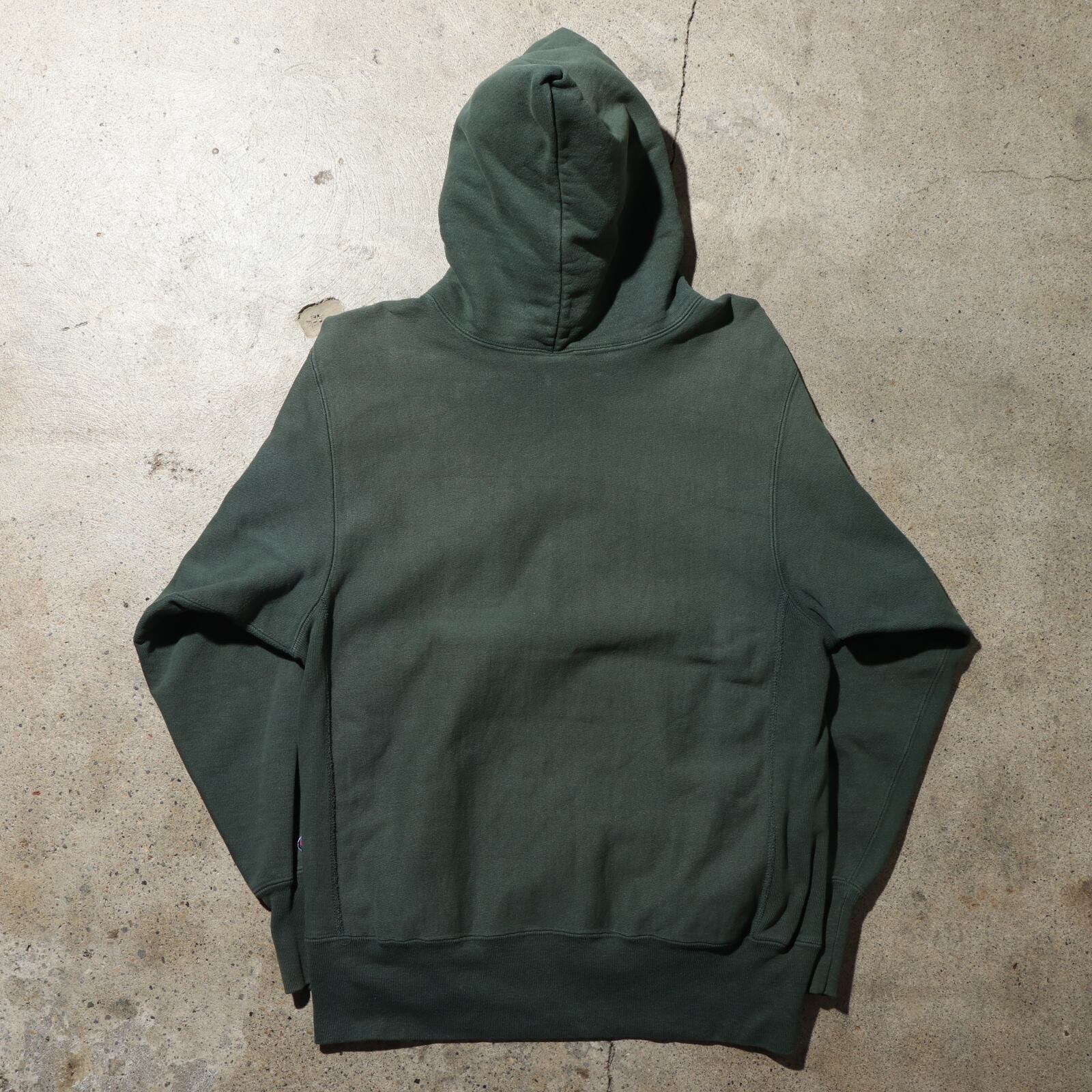 美品 L 90s USA 緑 刺繍 リバースウィーブ チャンピオン パーカー  