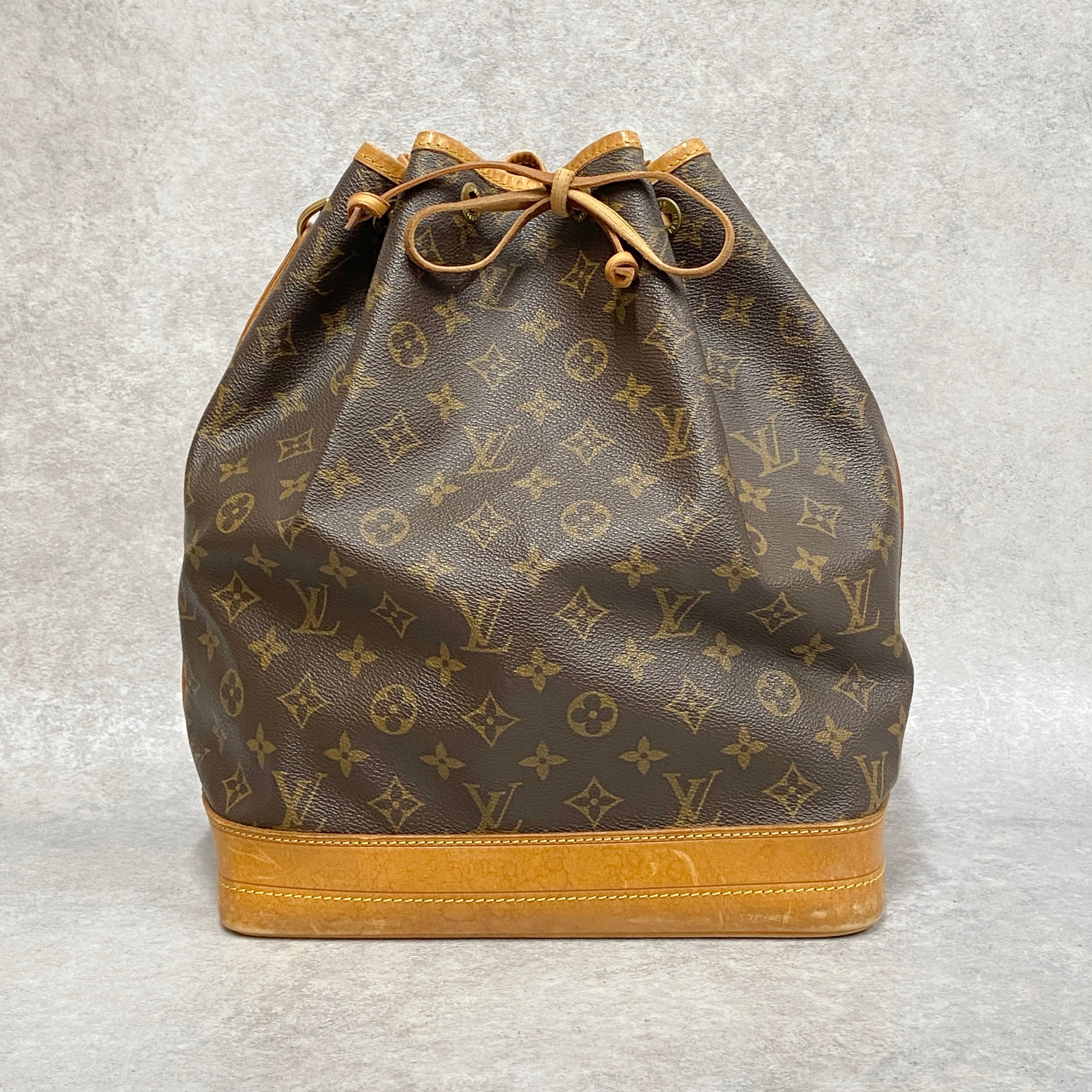 LOUIS VUITTON ルイ・ヴィトン モノグラム ノエ 巾着ショルダーバッグ 6713-202204 | rean powered by BASE