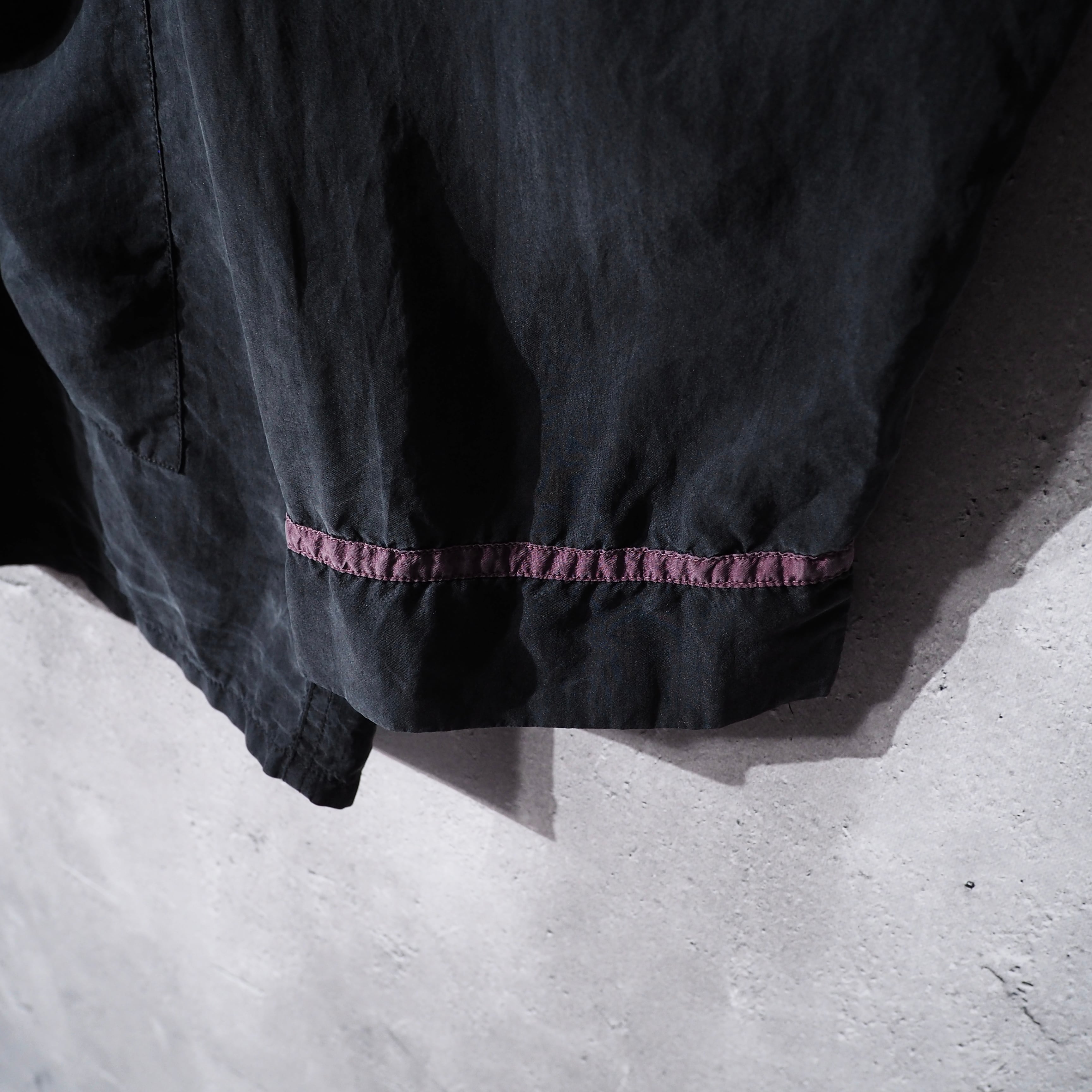 1980s " 墨黒 " Beautiful Black ink color vintage Drape loose silk shirt