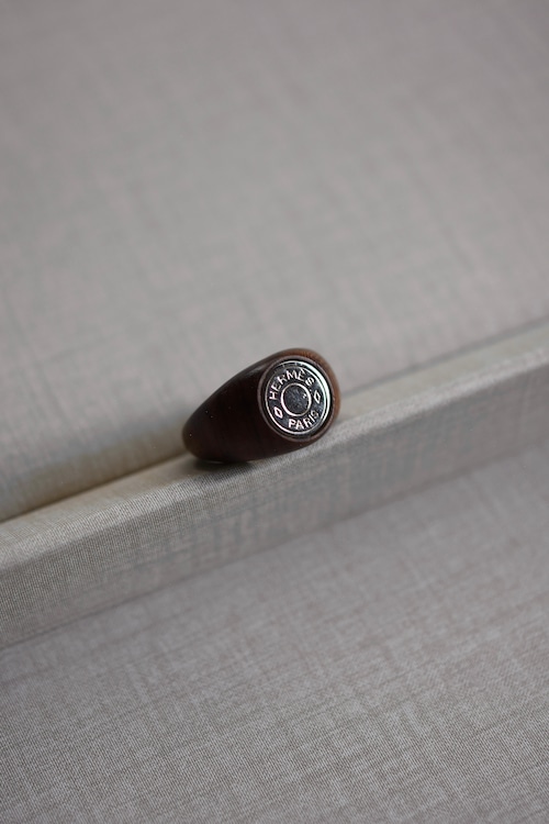 IORI／"HERMES" ring／wood sellier