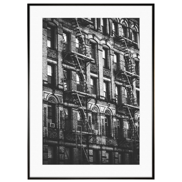 アメリカ写真 ニューヨーク ローワー・イースト・サイドの古いアパート インテリアモノクロアートポスター額装  AS3582