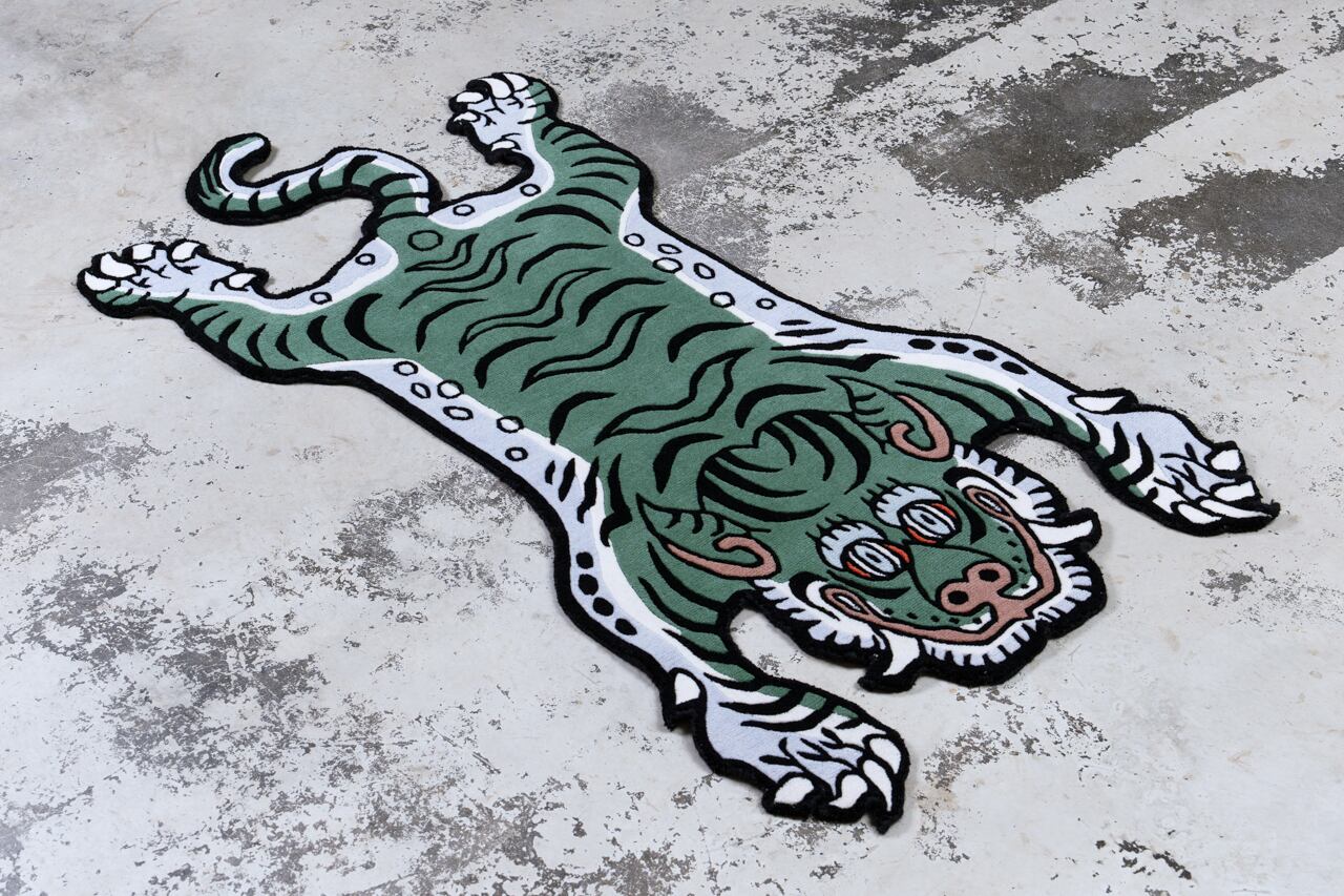 チベタンラグ　グリーン　シンプル Tibetan Tiger Rug 《Mサイズ•ウール・オリジナル2・フォレスト