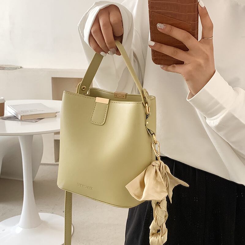 サマーレッドカジュアル 夏物 メッセンジャーバッグ Tiancai_Wing_Bag88906986024