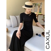 Shoulder Cut-Out Long Dress