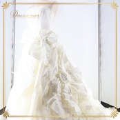 ウエディングドレス CLAUDIA クラウディア ドレス ワンピース 結婚式 白 レース リボン ホワイト系 撮影 結婚式 前撮り 結婚式用ドレス チューブトップ 白ドレス リボン付き コスプレドレス 高級感 上品なデザイン おしゃれ 大人かわいい 女性用ドレス ドレスコーディネート フォーマルスタイル パーティードレス 結婚式準備 前撮りプラン ウェディングフォト