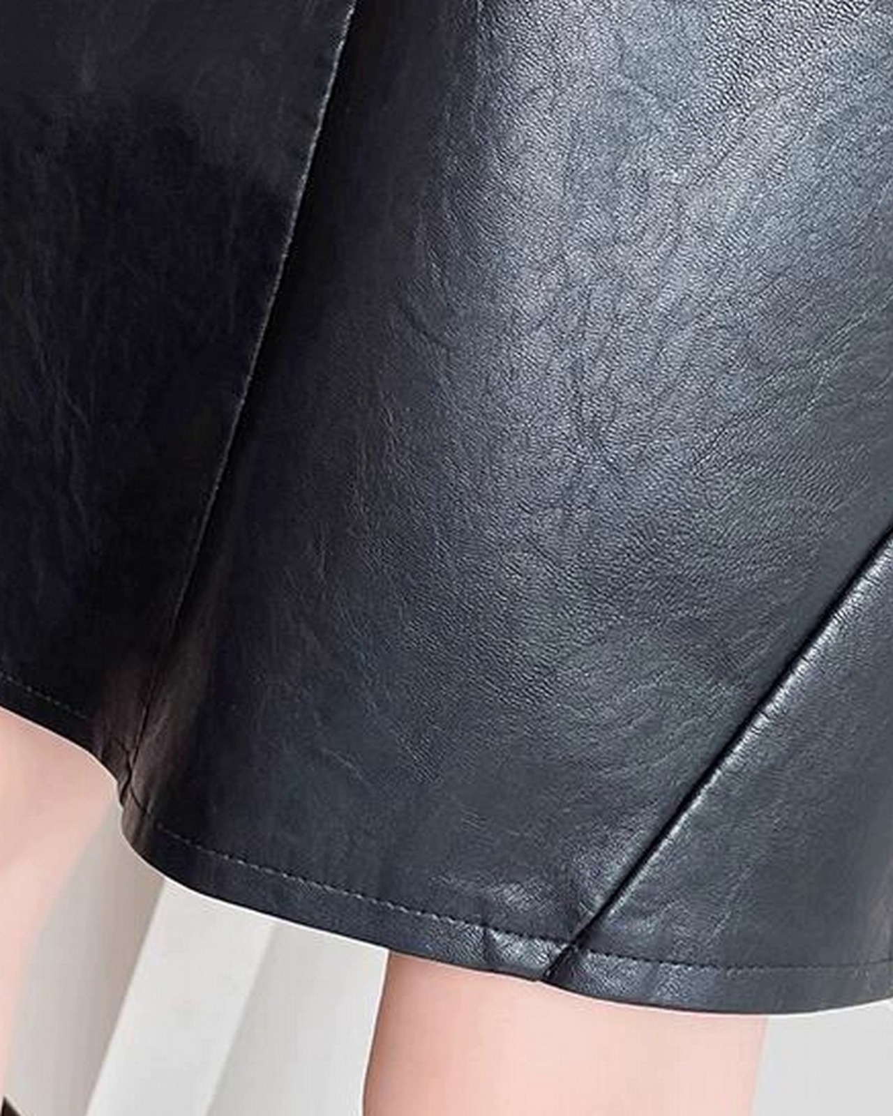 フェイクレザーキャミソールワンピース  A0611 - 8