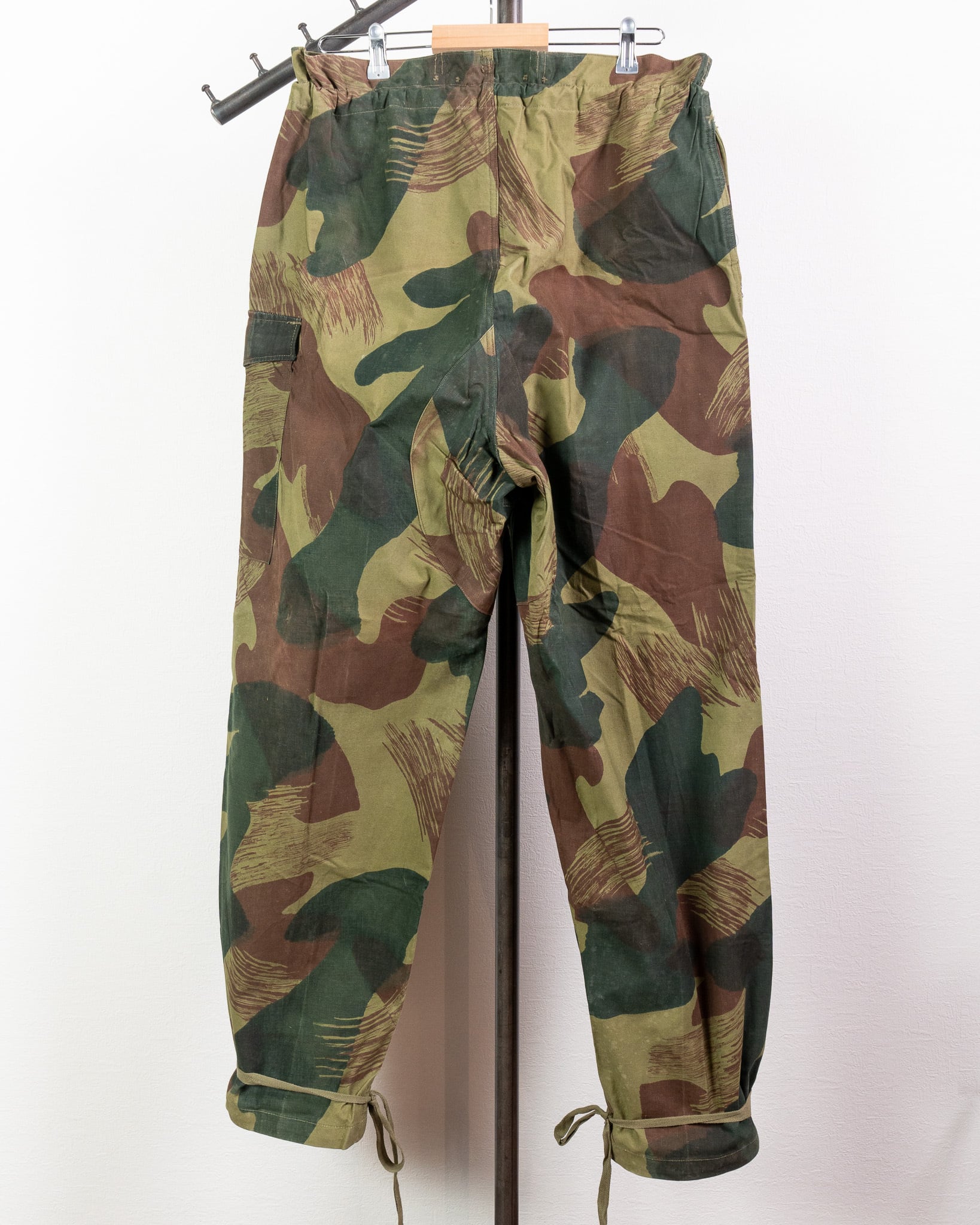 DEADSTOCK】50's Belgian Army Brushstroke Camouflage Trousers