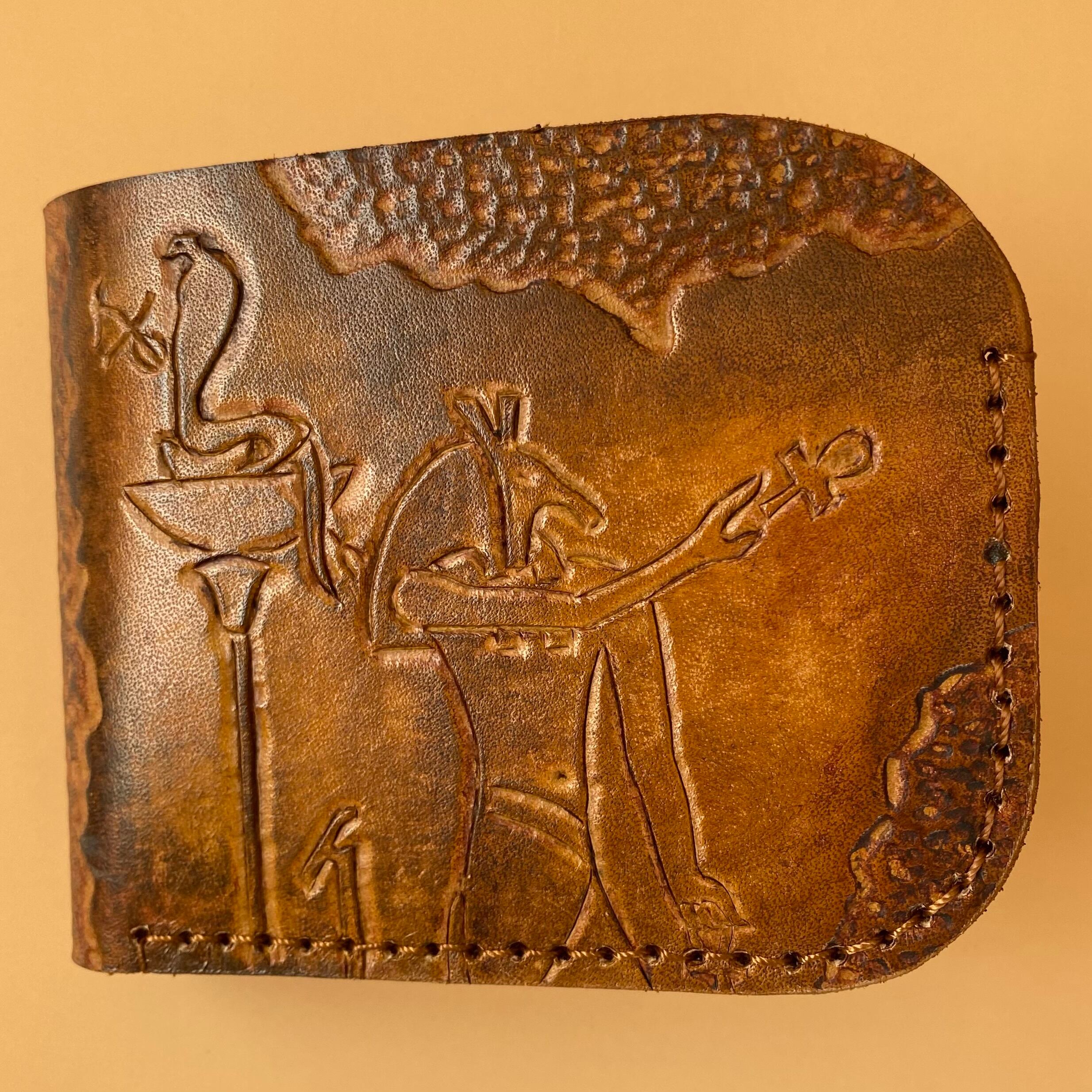 一点物】【本革】二つ折りアートウォレット 古代エジプト柄1（トト神