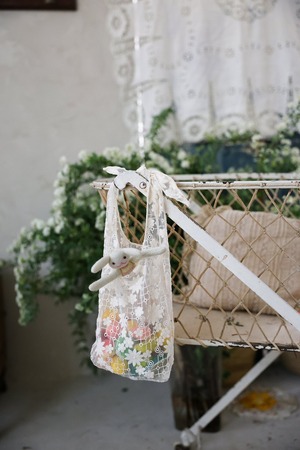予約：Lyena lace mini bag〔Puella FLO〕