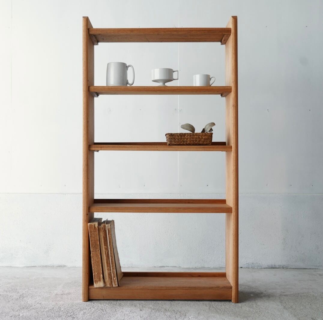 5段のオープンラック