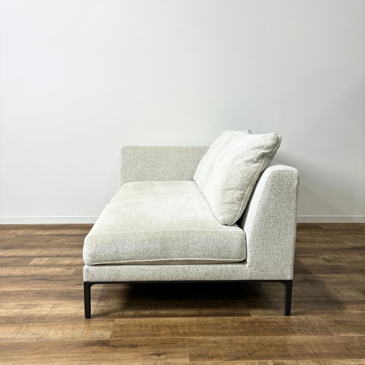 Cassina ixc. GRAB home 2人掛けソファ オットマンセット 右ひじ掛けアーム デザイナーズ家具 モダン ファブリック ベージュ系【中古】【350サイズ】